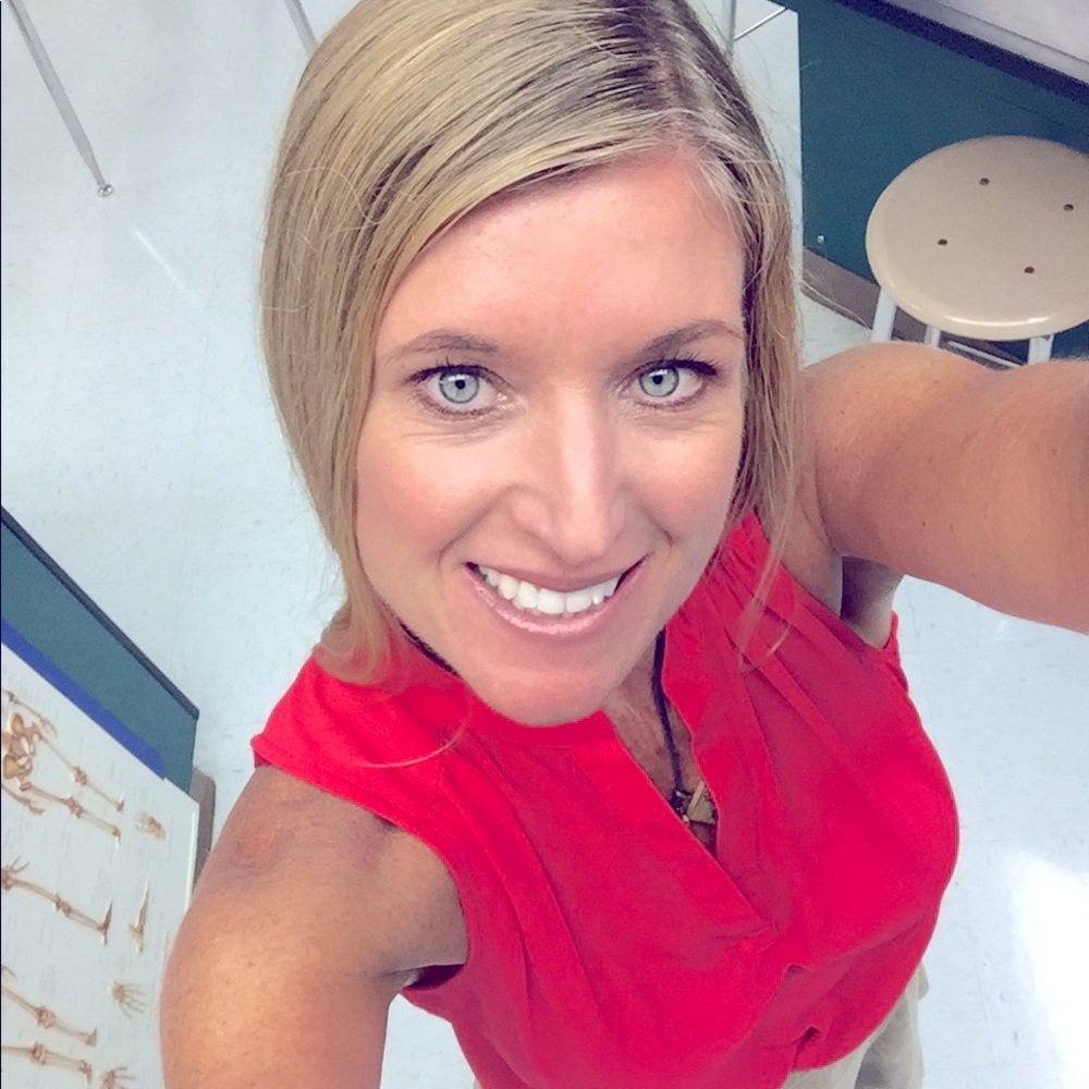 Meet your Posher, Jennifer